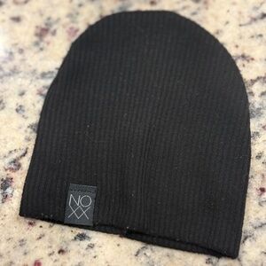 Noxx Black Ribbed Newborn Beanie